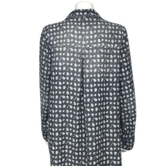 AMO Skull distressed Denim oversized blouse - Picture 3 of 10